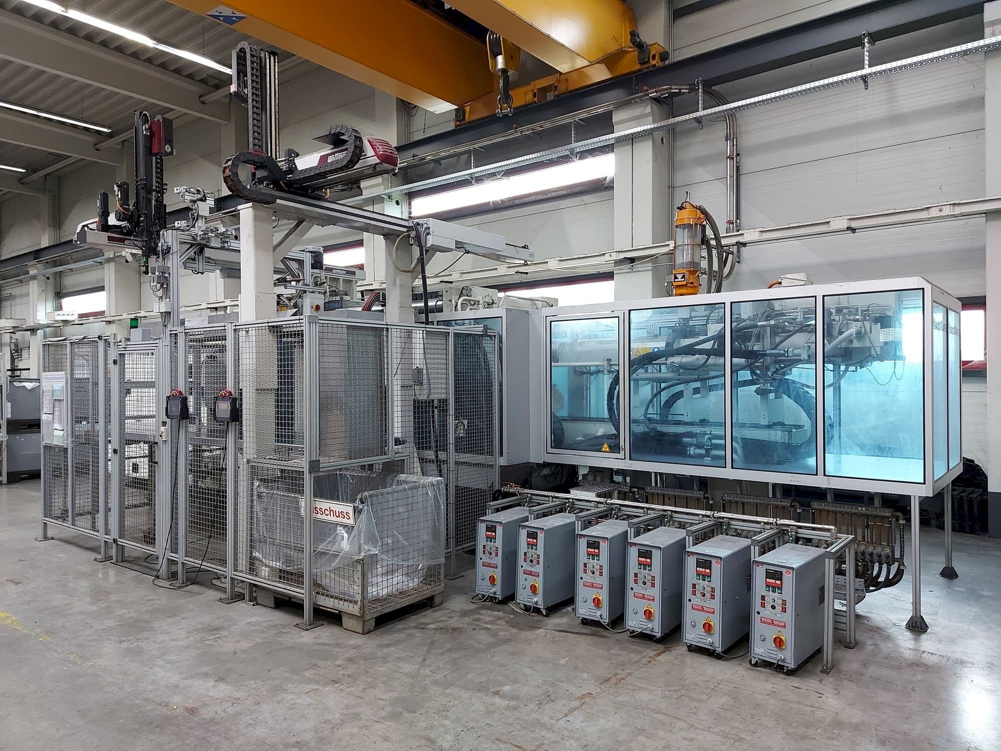 Čelní pohled  na Krauss Maffei 650 Tandem  stroj