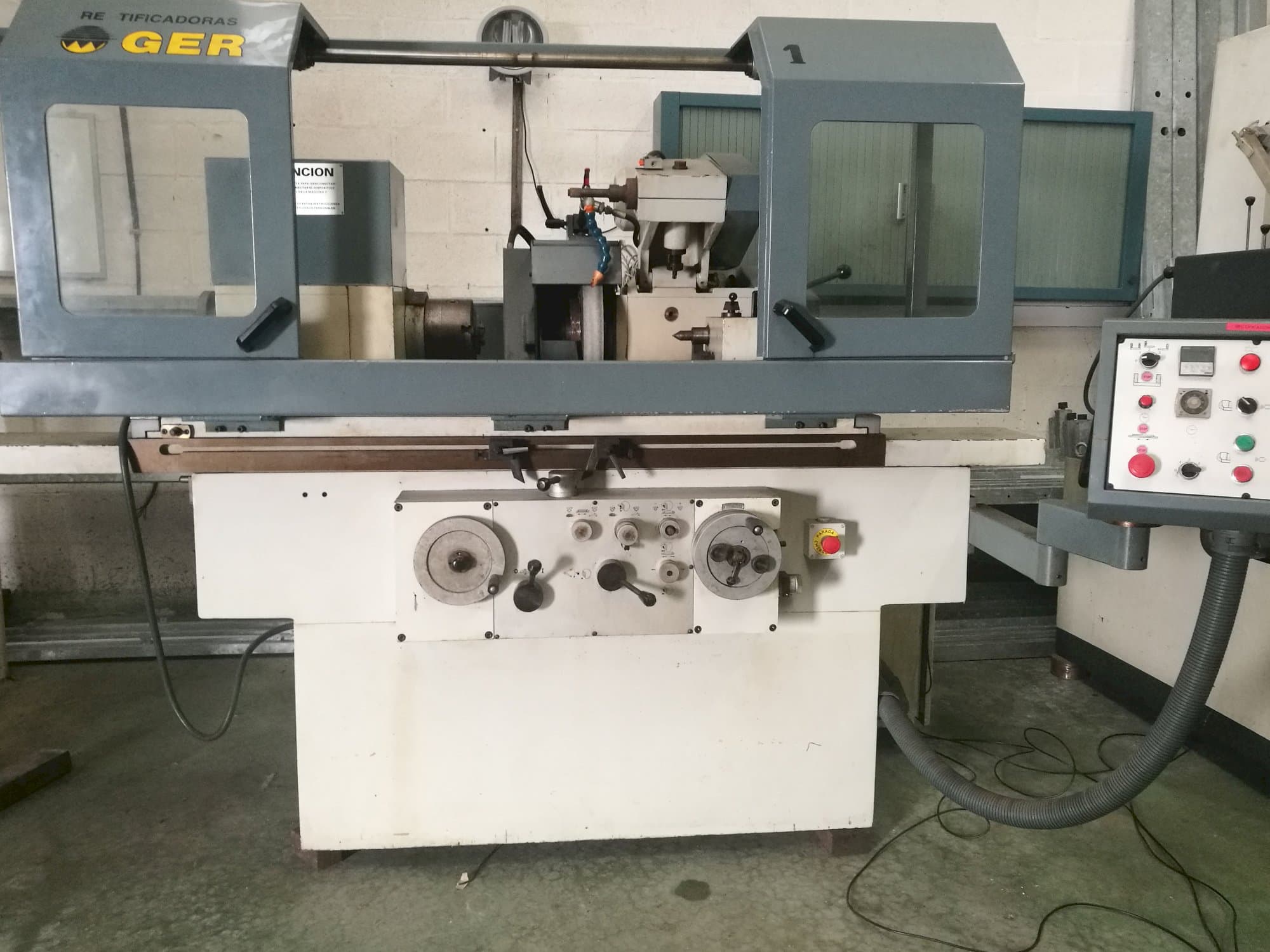 Čelní pohled  na GER C/600 stroj