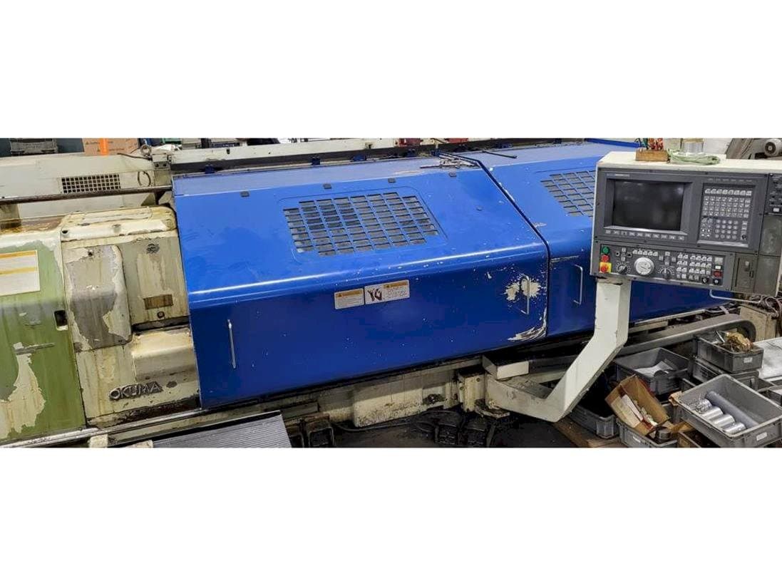 Čelní pohled  na Okuma LH35  stroj