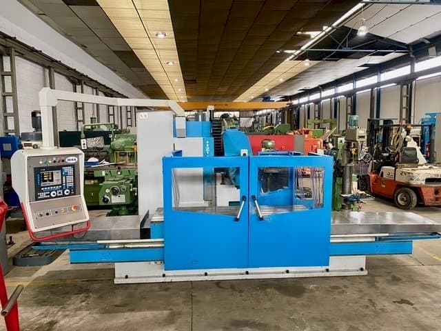 Čelní pohled  na MSA RESCIA U-2  stroj