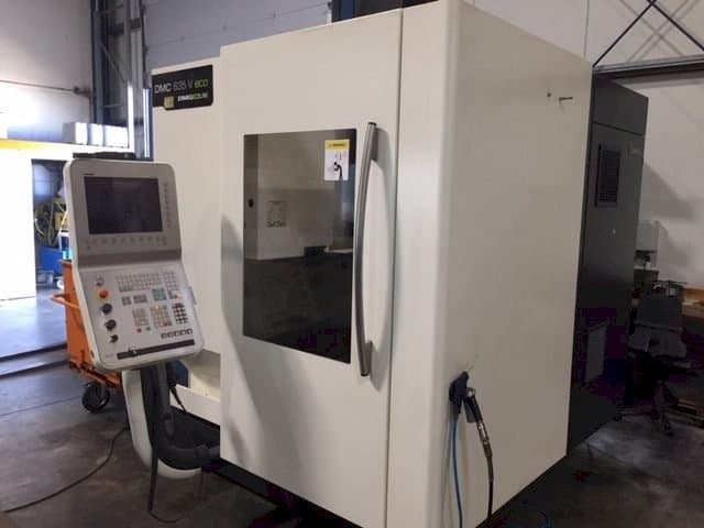 Čelní pohled  na DECKEL MAHO DMC 635 eco  stroj