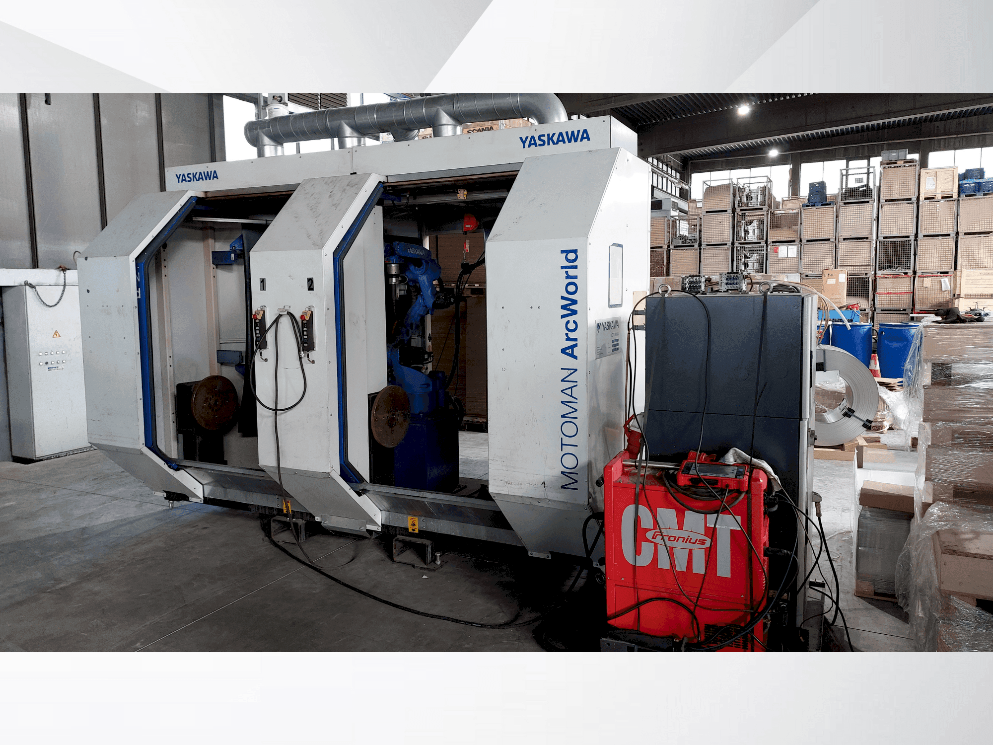 Čelní pohled  na Yaskawa Motoman ArcWorld  stroj