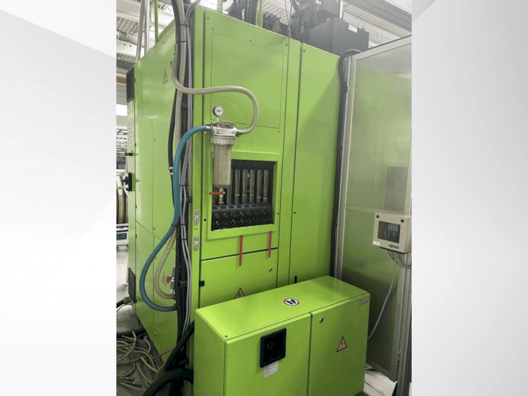 Čelní pohled  na Engel Insert 200V/60 rotary  stroj