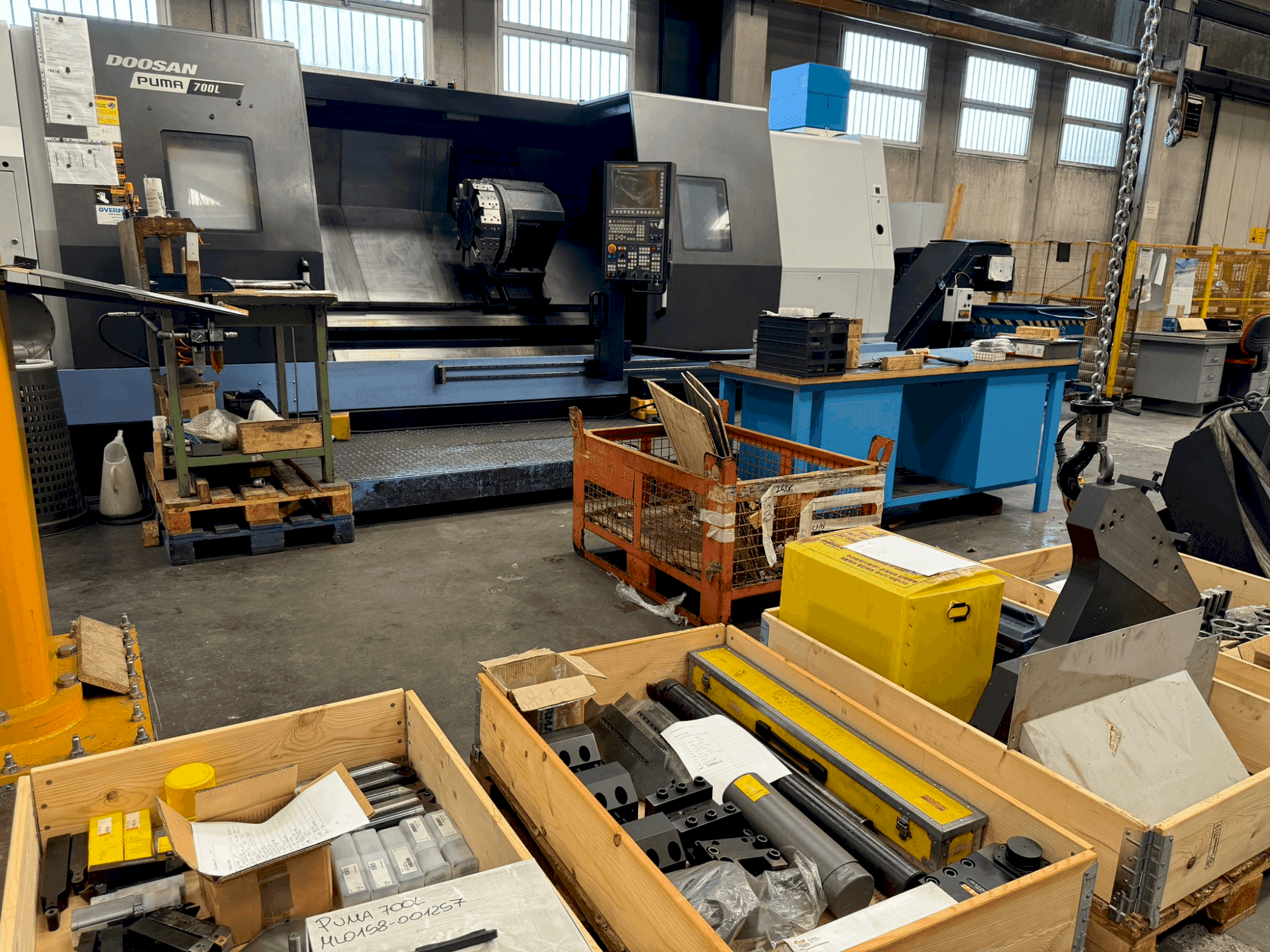 Čelní pohled  na DOOSAN PUMA 700L (2020)  stroj