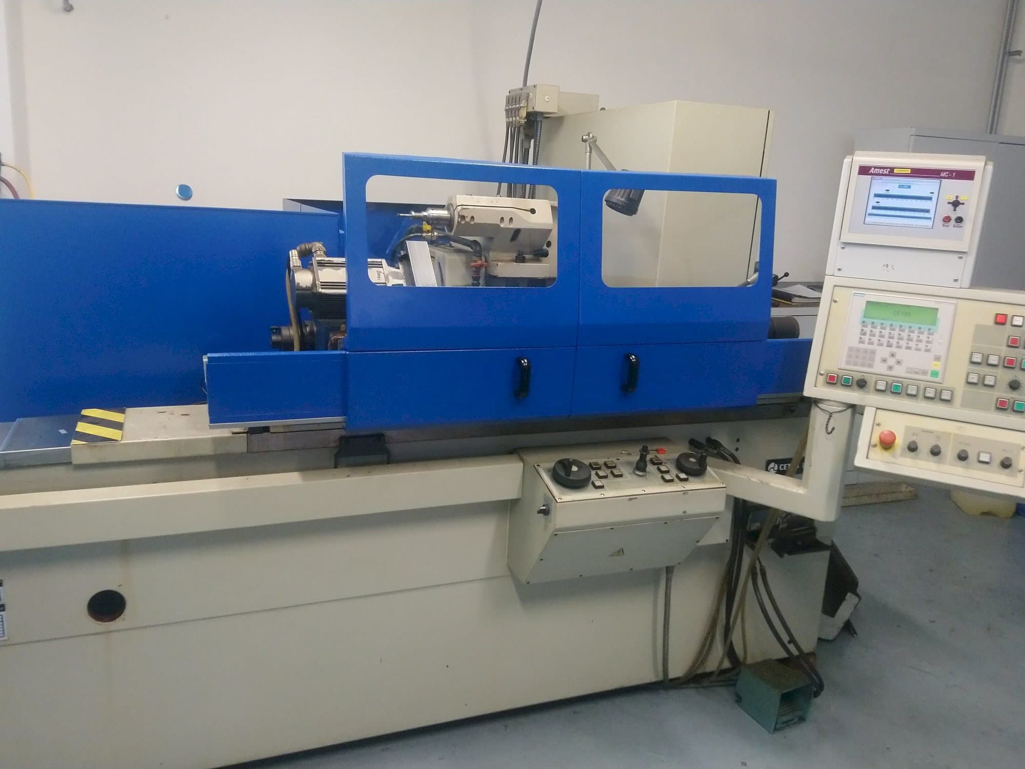 Čelní pohled  na Cetos									 BUA 25A/750  stroj