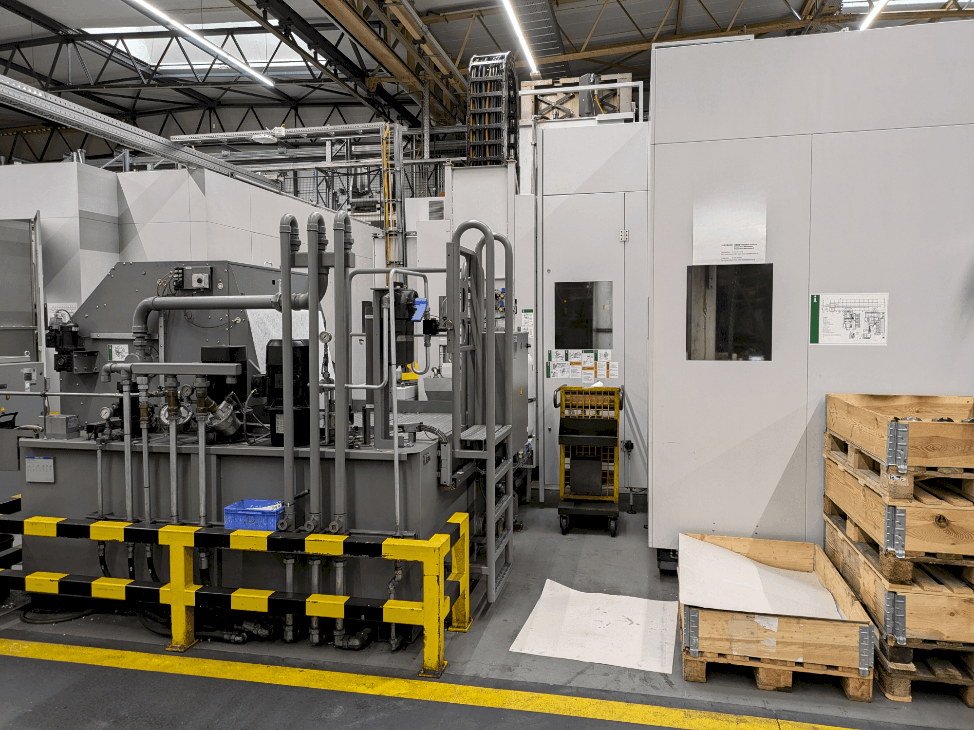 Čelní pohled  na Heckert HEC 1000 H/V  stroj