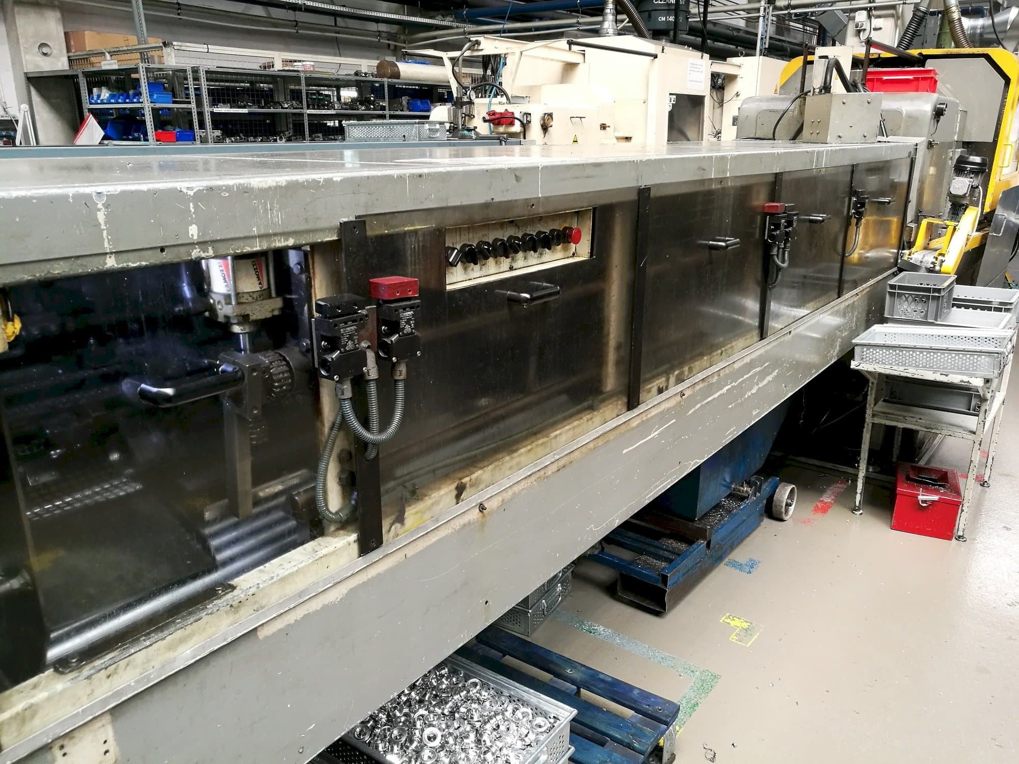 Čelní pohled  na Wickman 1  3/4"-6  stroj