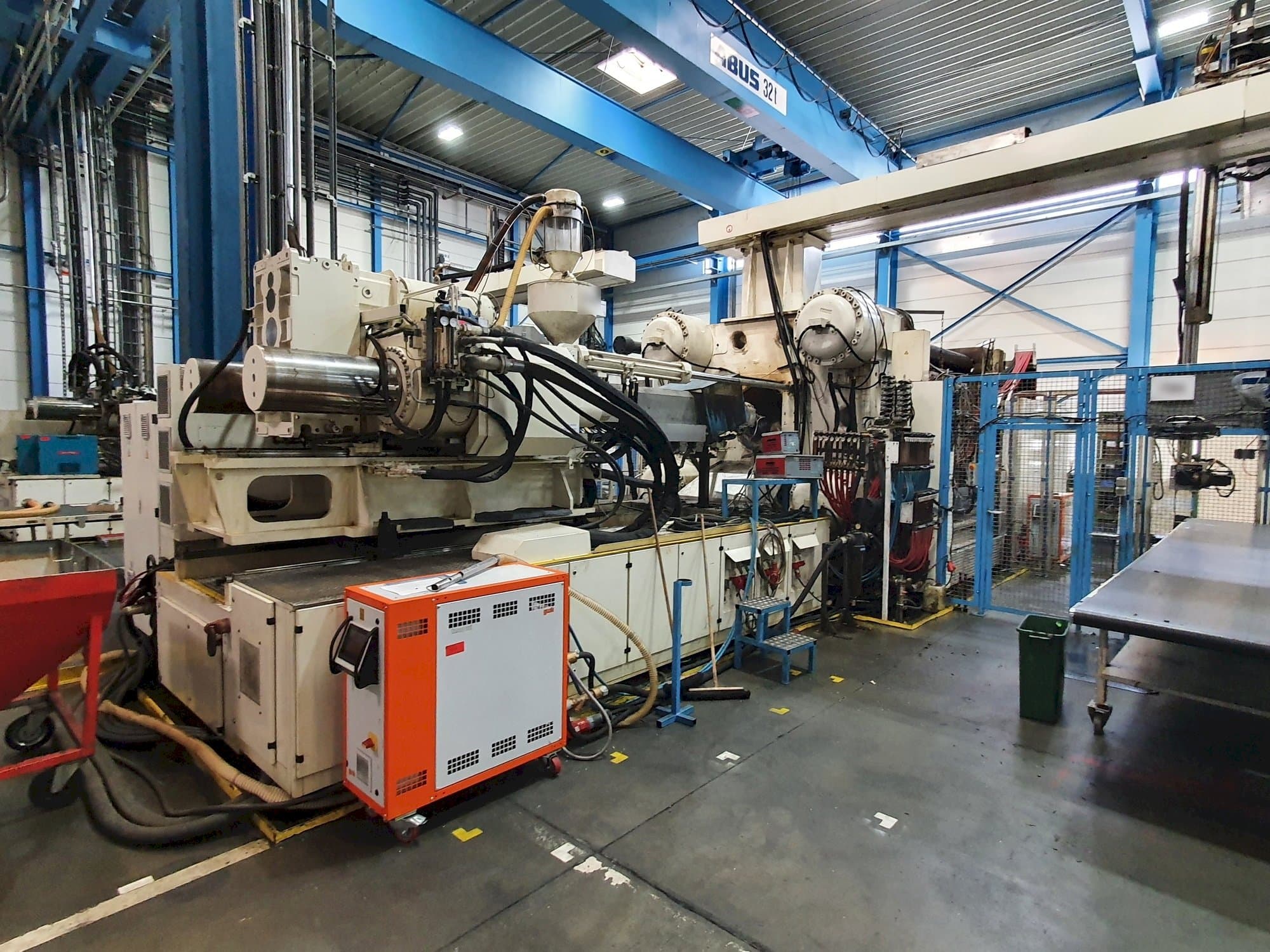 Čelní pohled  na Engel Duo 16050/2300  stroj