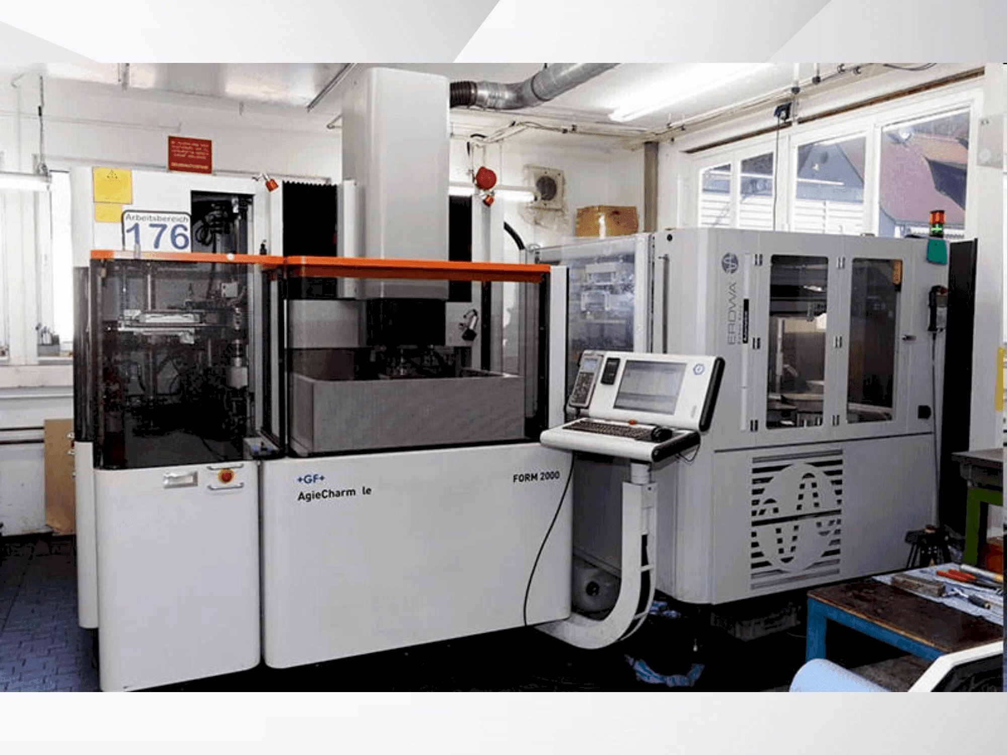 Čelní pohled  na Other AC Form 2000  stroj