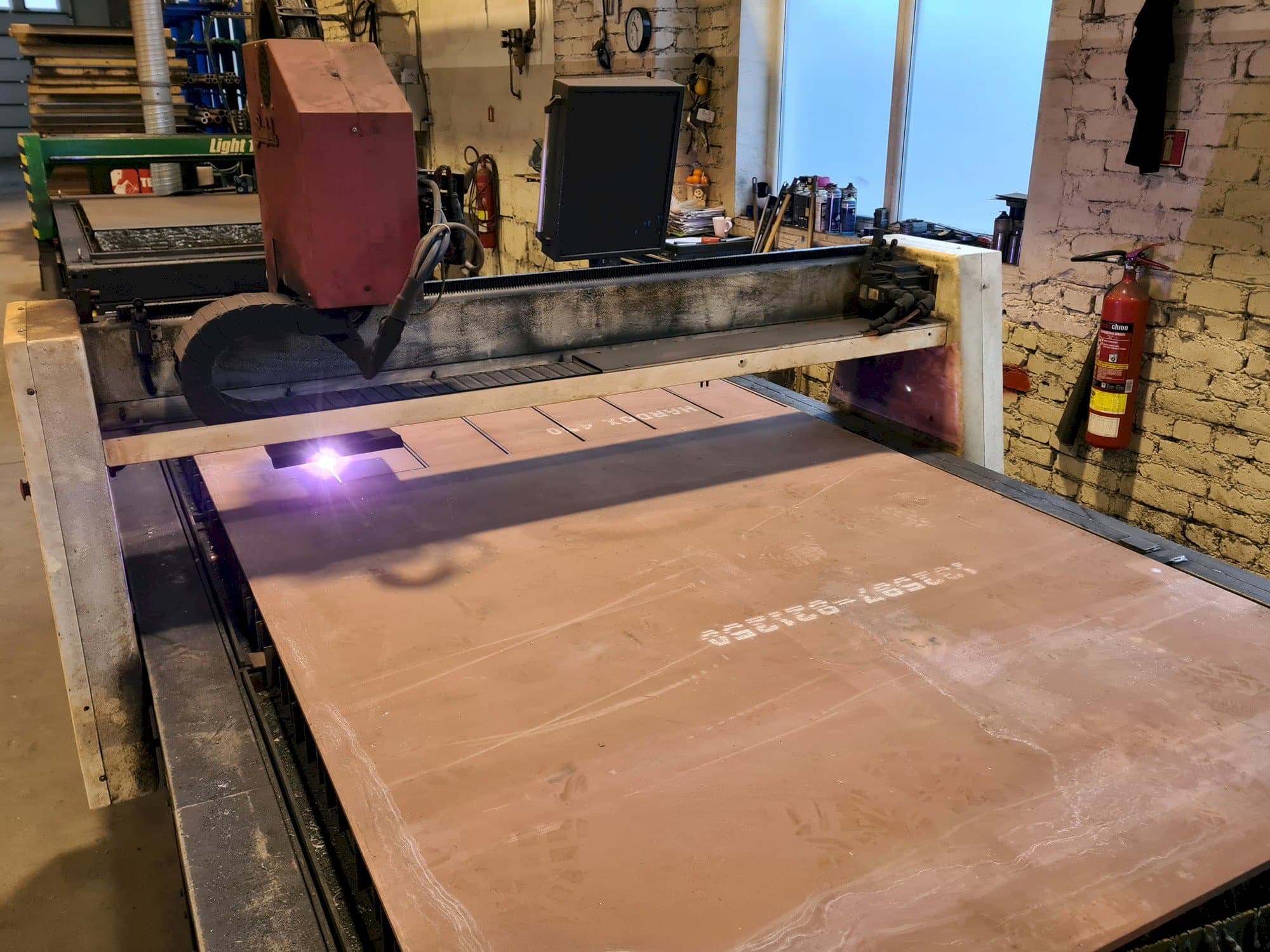 Čelní pohled  na Baykal BPH 1503 COMPACT  stroj