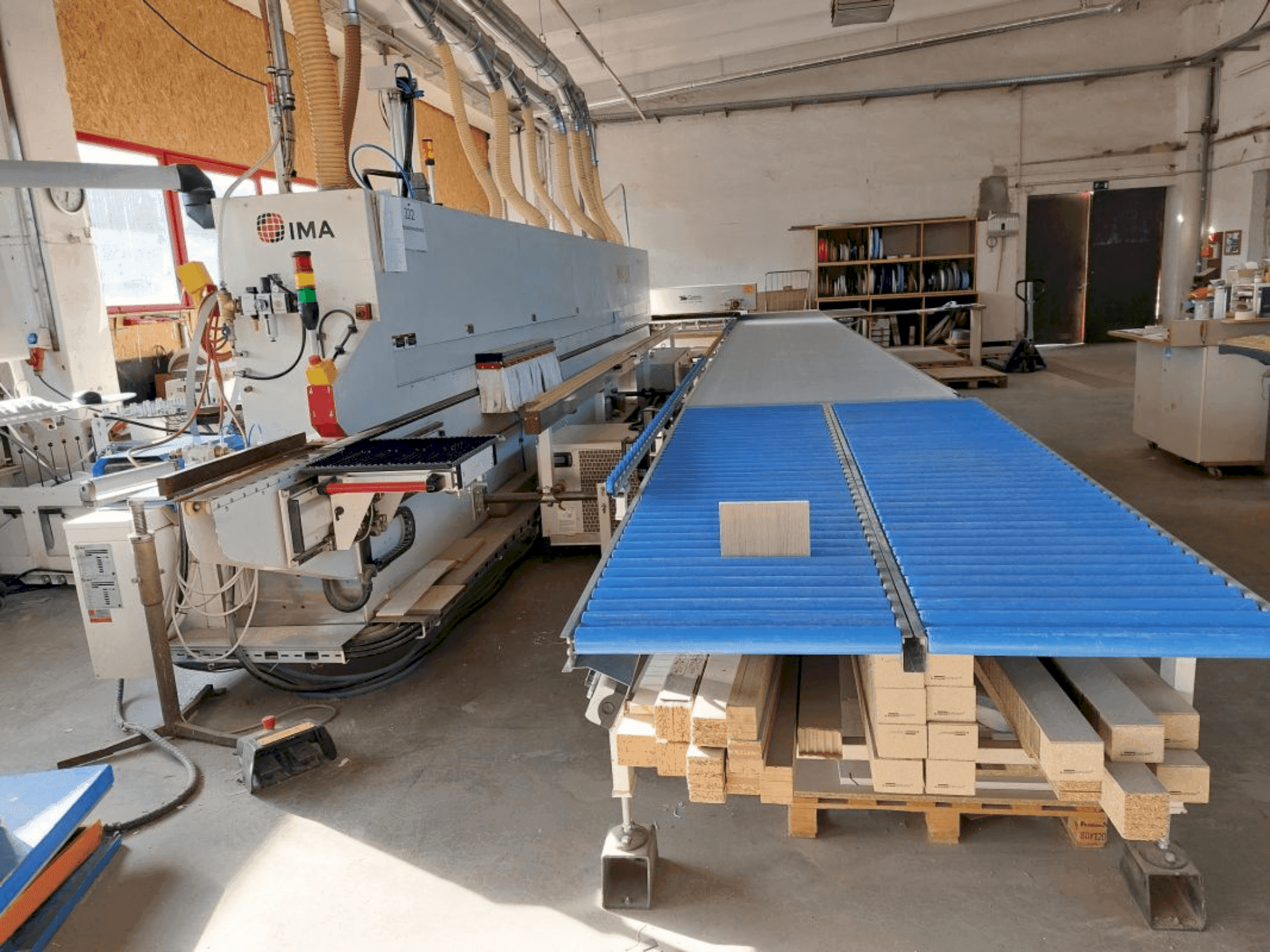 Čelní pohled  na IMA Contour/I/G80/R3/IMALUX  (2017)  stroj