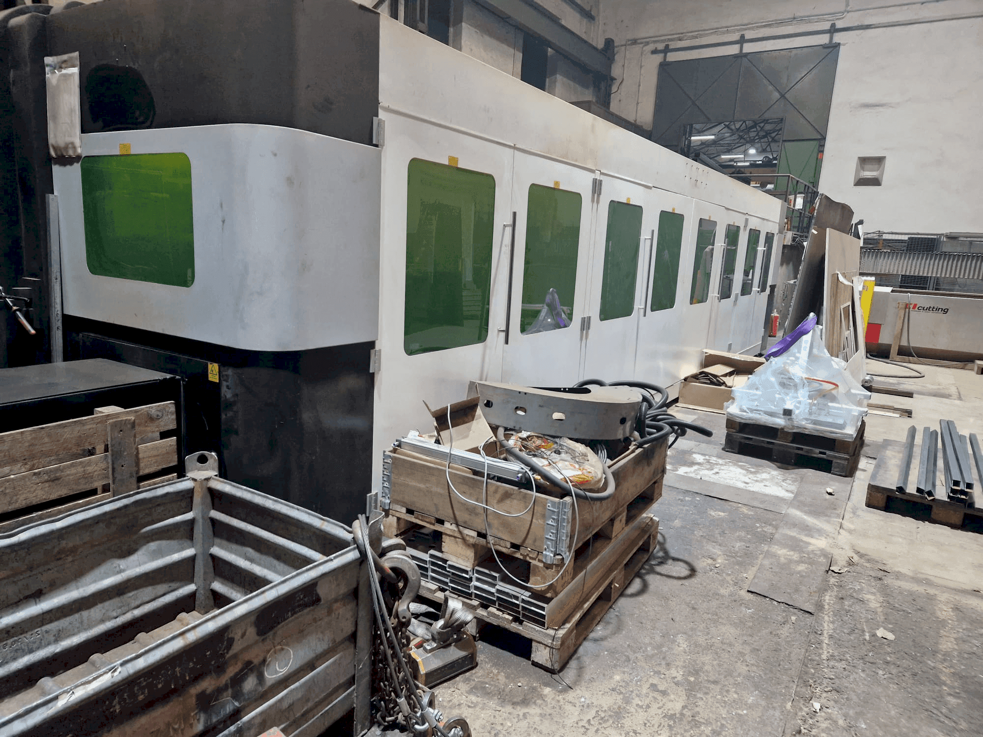 Čelní pohled  na THETA TL 3015 PWD  stroj