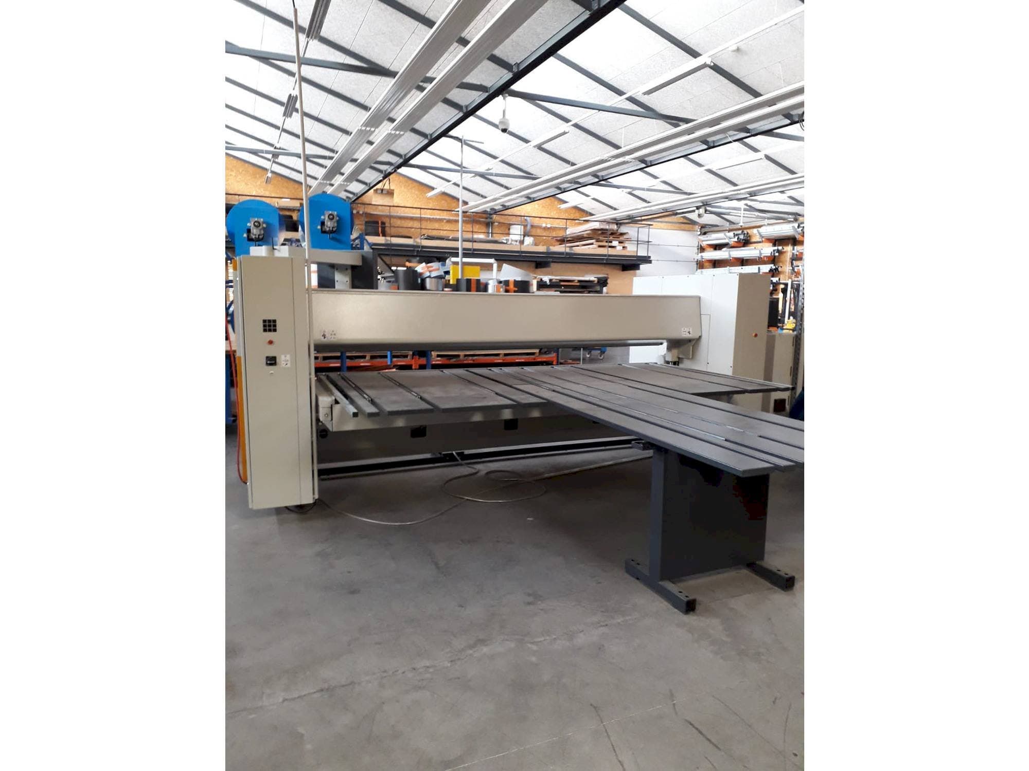 Čelní pohled  na RAS 62.30-2 TURBO 2  stroj