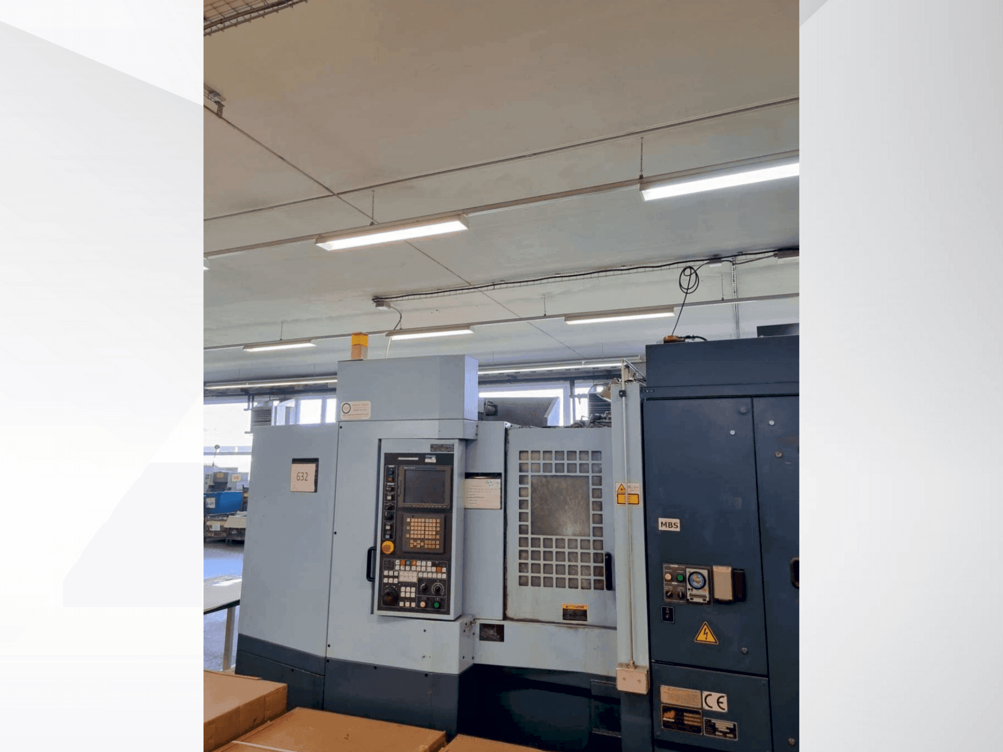 Čelní pohled  na Matsuura H PLUS-405  stroj