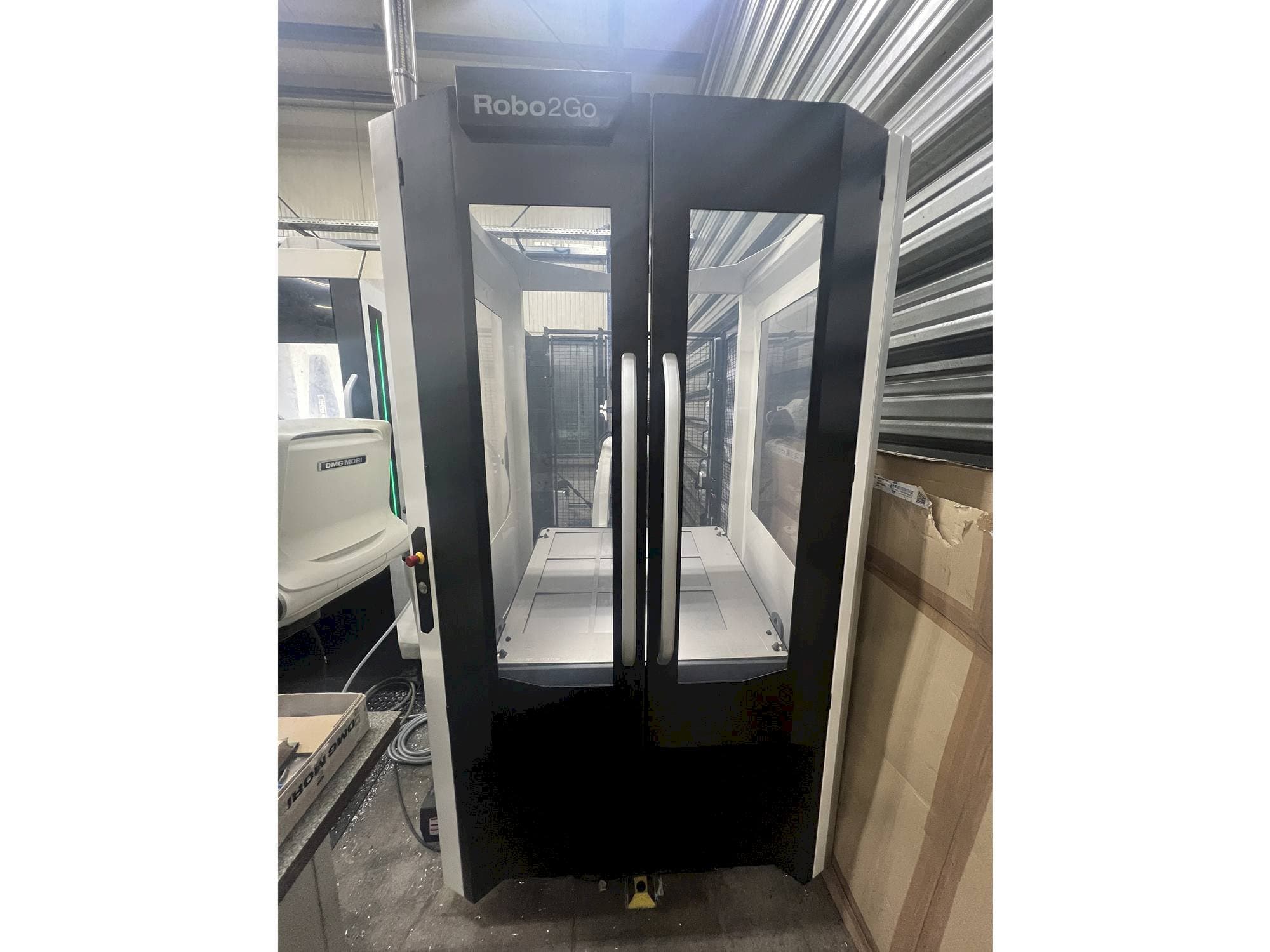 Čelní pohled  na DMG Robo2Go  stroj