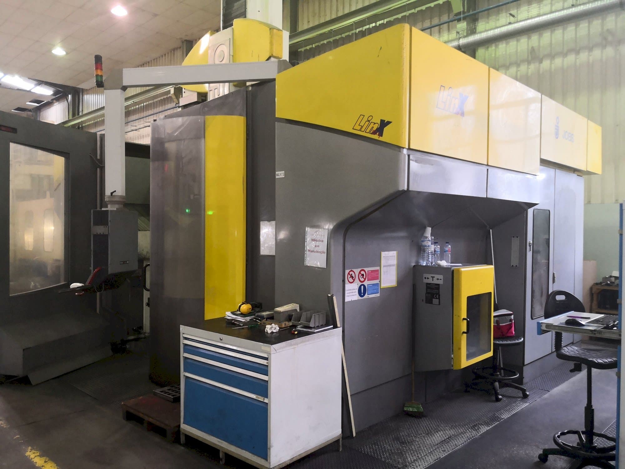 Čelní pohled  na JOBS Linx blitz HSK A  stroj