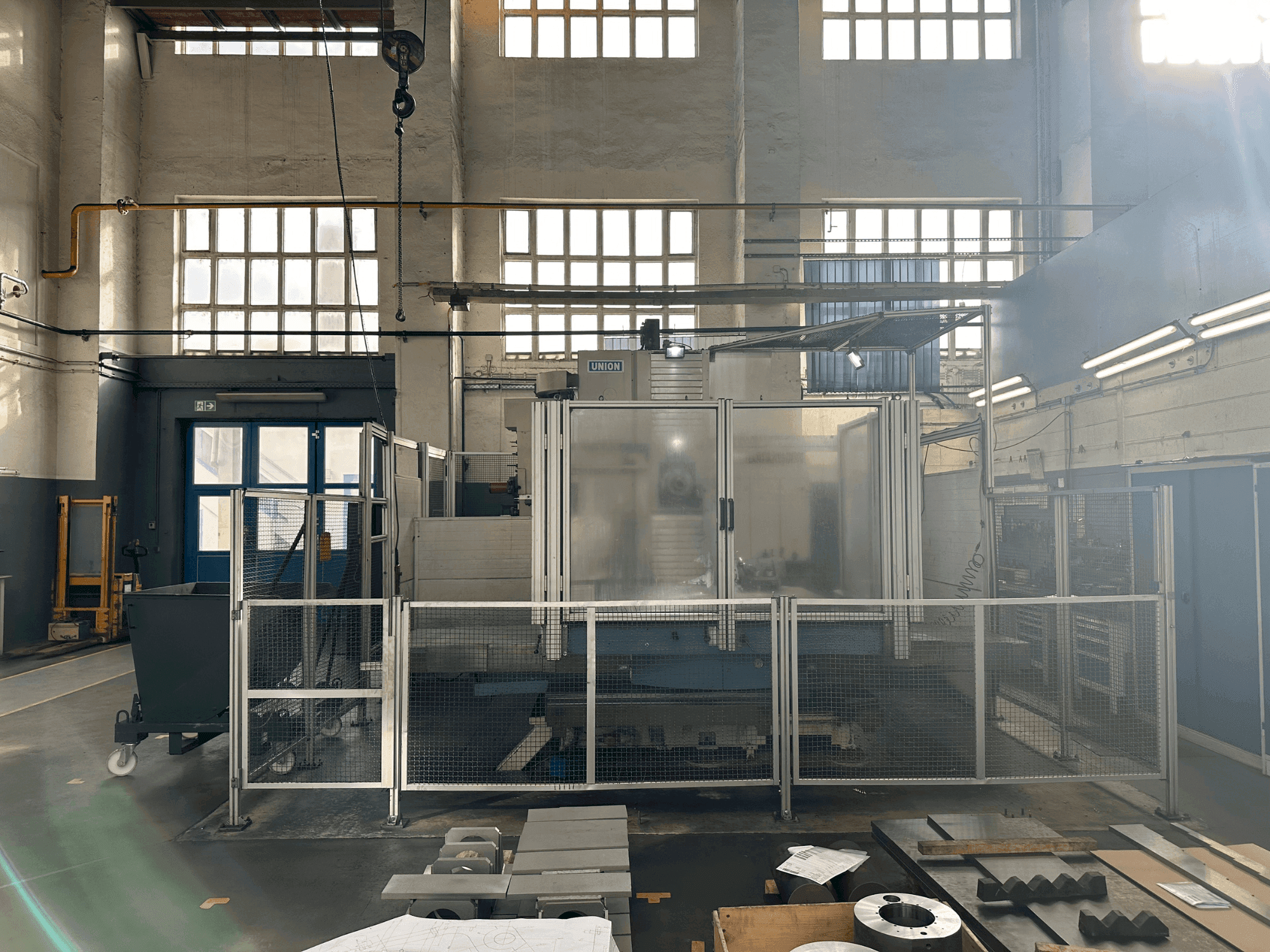 Čelní pohled  na Union TC 110  stroj