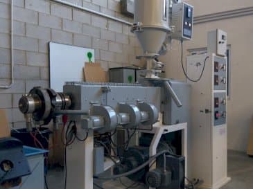 Levý boční pohled  na Mateu & Solé EX 38  stroj