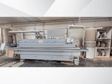 Čelní pohled  na BRANDT KDF 230C Ambition 1230 FC  stroj