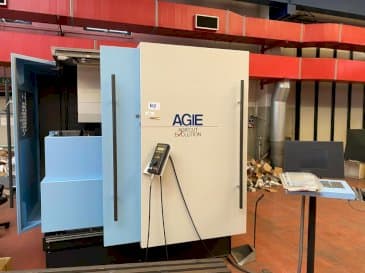 Čelní pohled  na AGIE AGIEMATIC + AGIEPULS 60 HSF  stroj