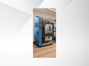Čelní pohled  na EVO-tech EL-140  stroj
