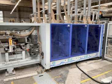 Čelní pohled  na HOMAG PROFI FPL 525/6/04/PW/V LVT Profiling System  stroj