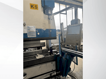 Čelní pohled  na EHT EHPS 20-35  stroj