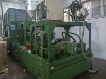 Pravý pohled  na NISSEI ASB 650 NHII stroj