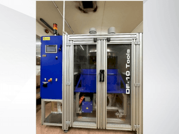 Čelní pohled  na OTEC DF10  stroj