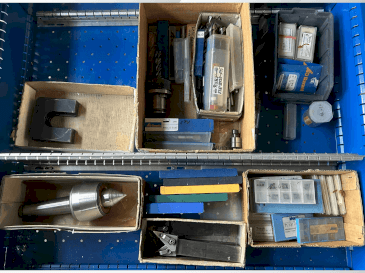 Čelní pohled  na MORI SEIKI SL-204 MC  stroj