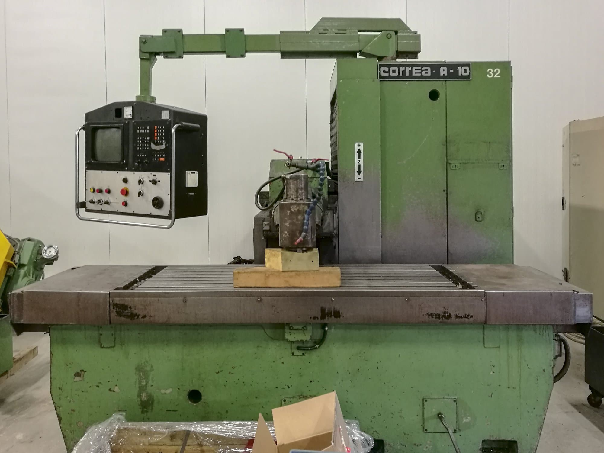 Čelní pohled  na Correa A-10 stroj