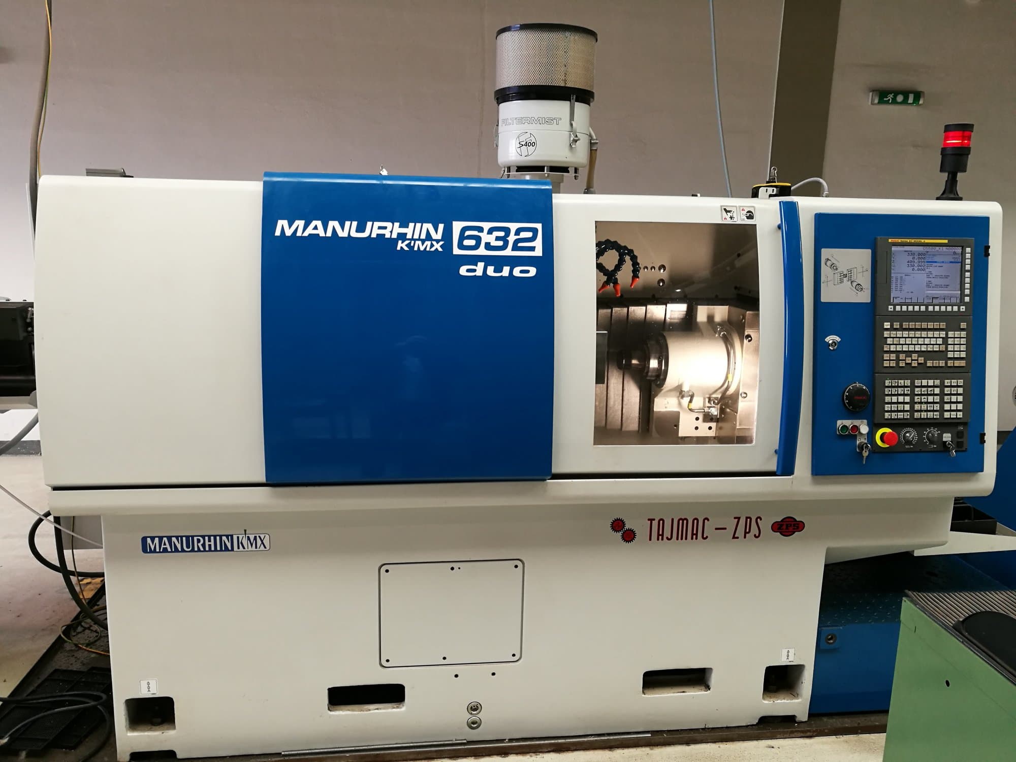 Čelní pohled  na TAJMAC-ZPS MANURHIN K'MX 632 DUO stroj