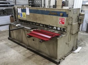 Pravý pohled  na Baykal HGL 2600x6 stroj