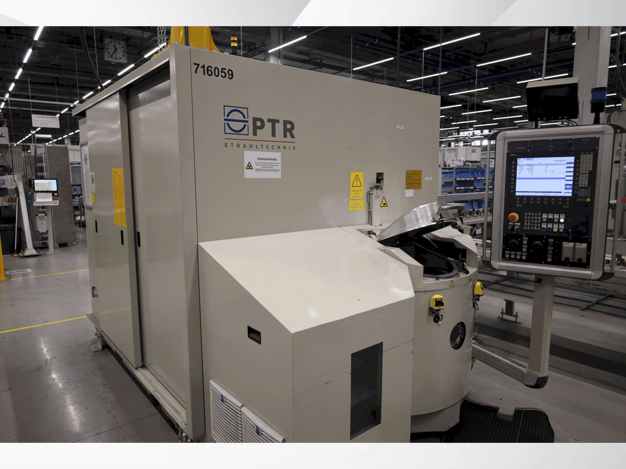 Čelní pohled na PTR Strahltechnik EBW PS 4-1 60-6 CH stroj
