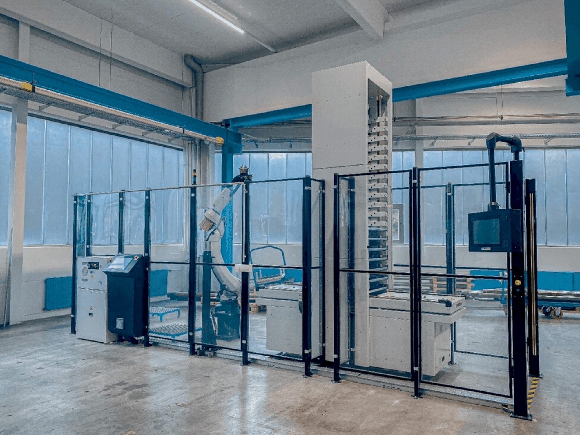 Čelní pohled na FANUC ARC Mate 120iD/35, M-20iD/35 stroj