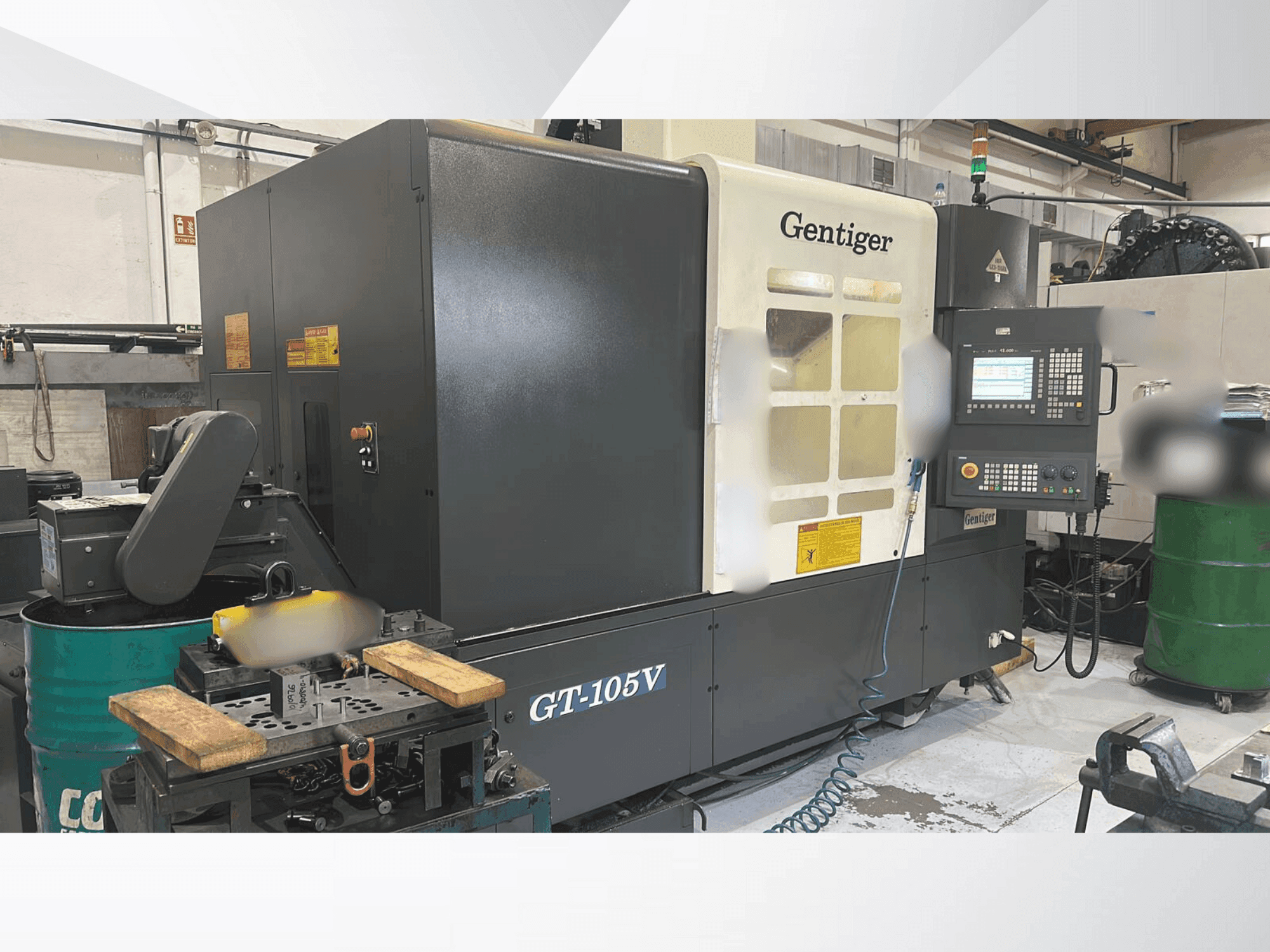 Čelní pohled na GENTIGER GT-105V stroj