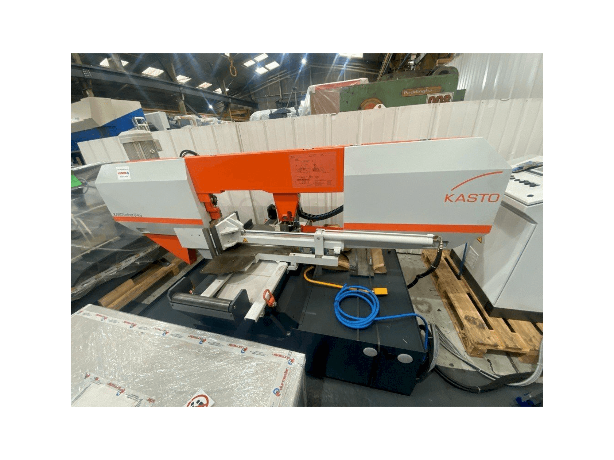 Čelní pohled na KASTO KASTOmicut U 4.6 stroj