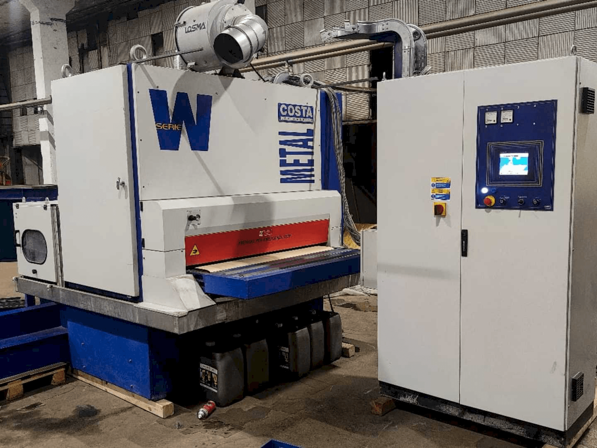 Čelní pohled na Costa WD CV 1300 stroj