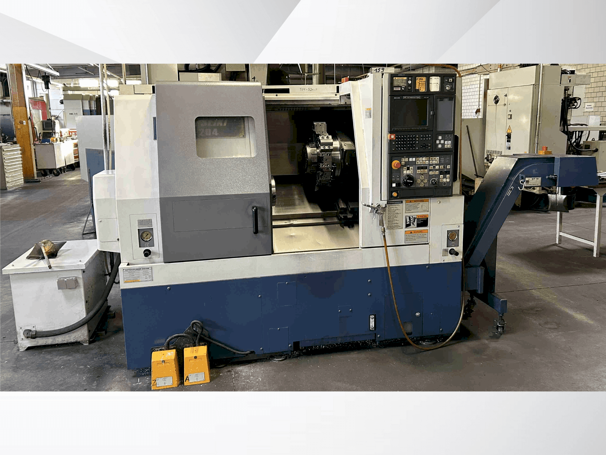 Čelní pohled na MORI SEIKI SL-204 MC stroj