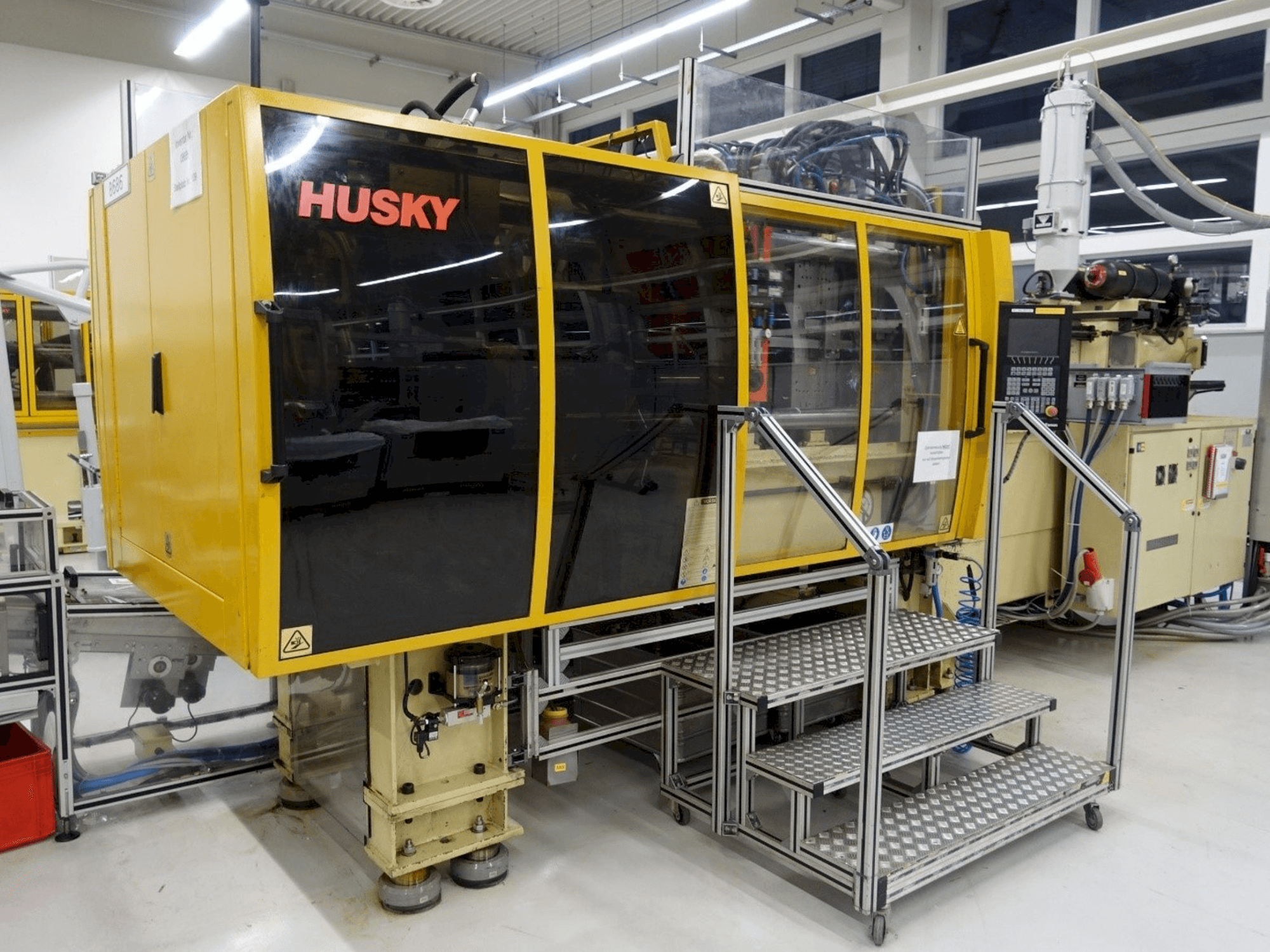 Čelní pohled na Husky GL225 RS70/60 stroj