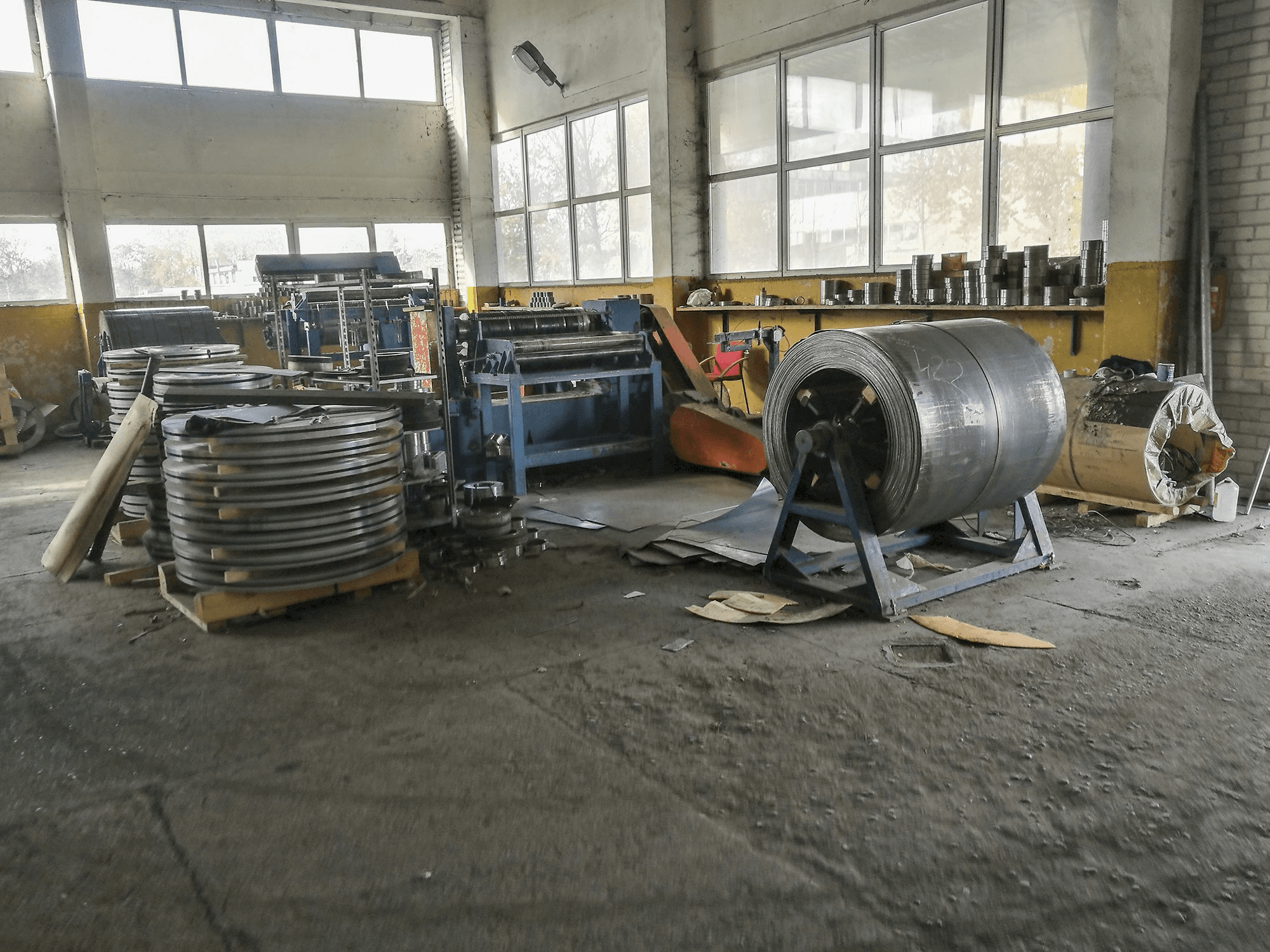 Levý pohled na BRODPOL LTs 1300/3 stroj