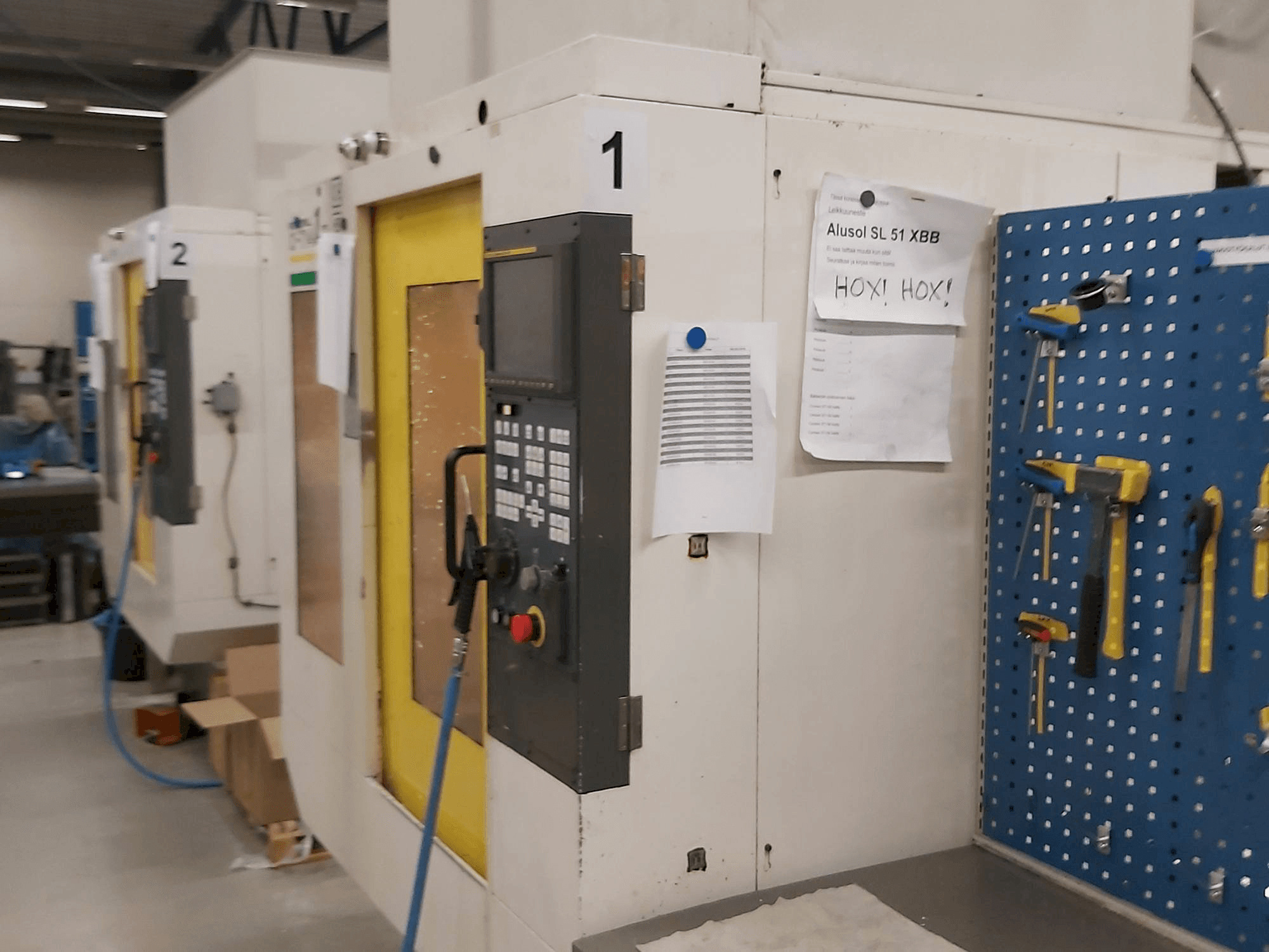 Čelní pohled na FANUC Robodrill alfa-T14iA stroj