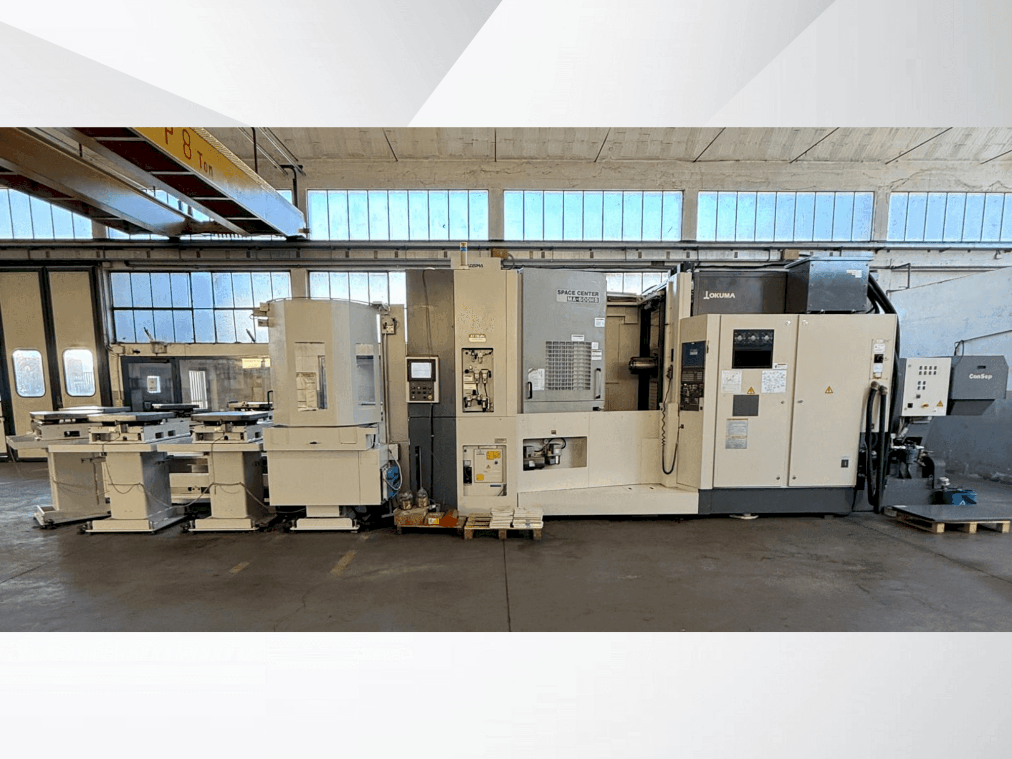 Čelní pohled na Okuma SPACE CENTER MA-600HB stroj
