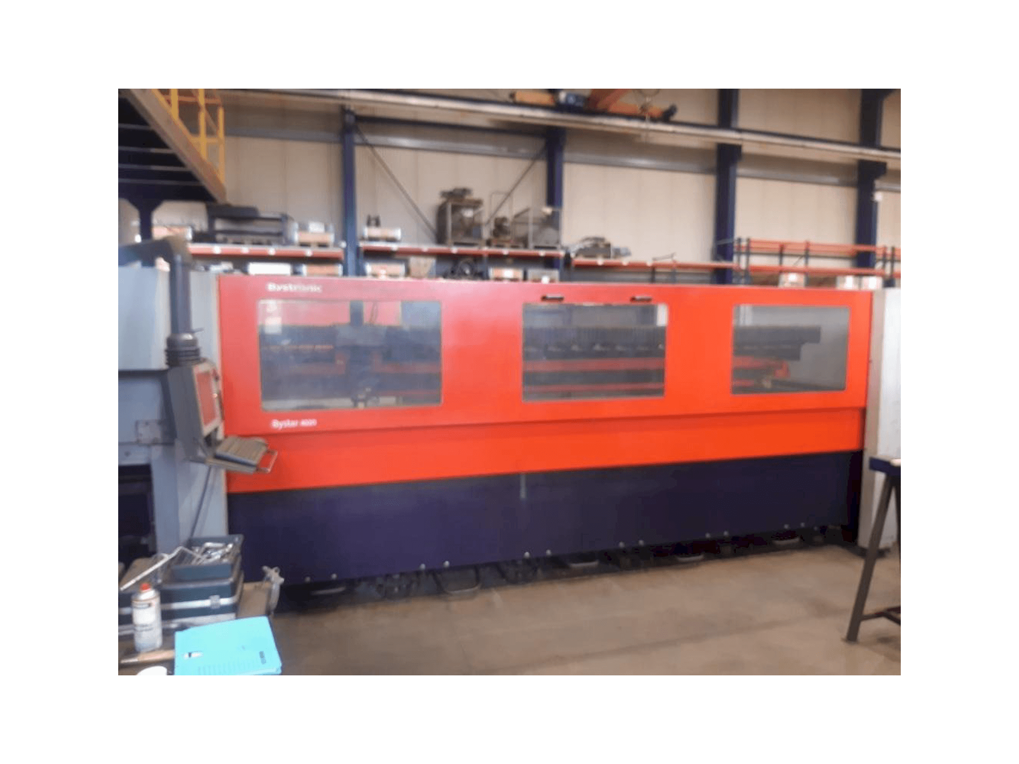 Čelní pohled na Bystronic Bystar 4020 stroj