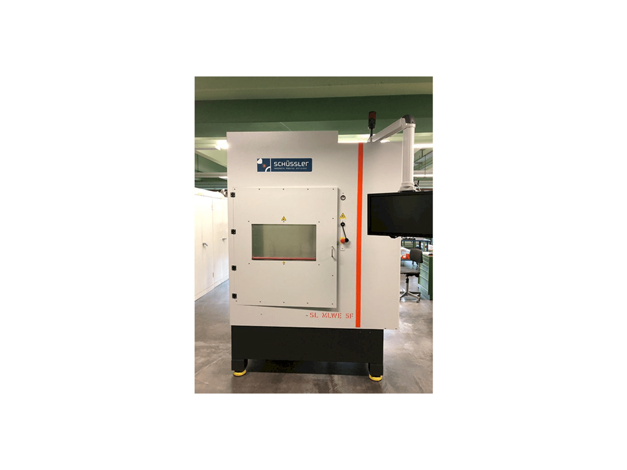 Čelní pohled na Schussler SL MLWE 5F stroj